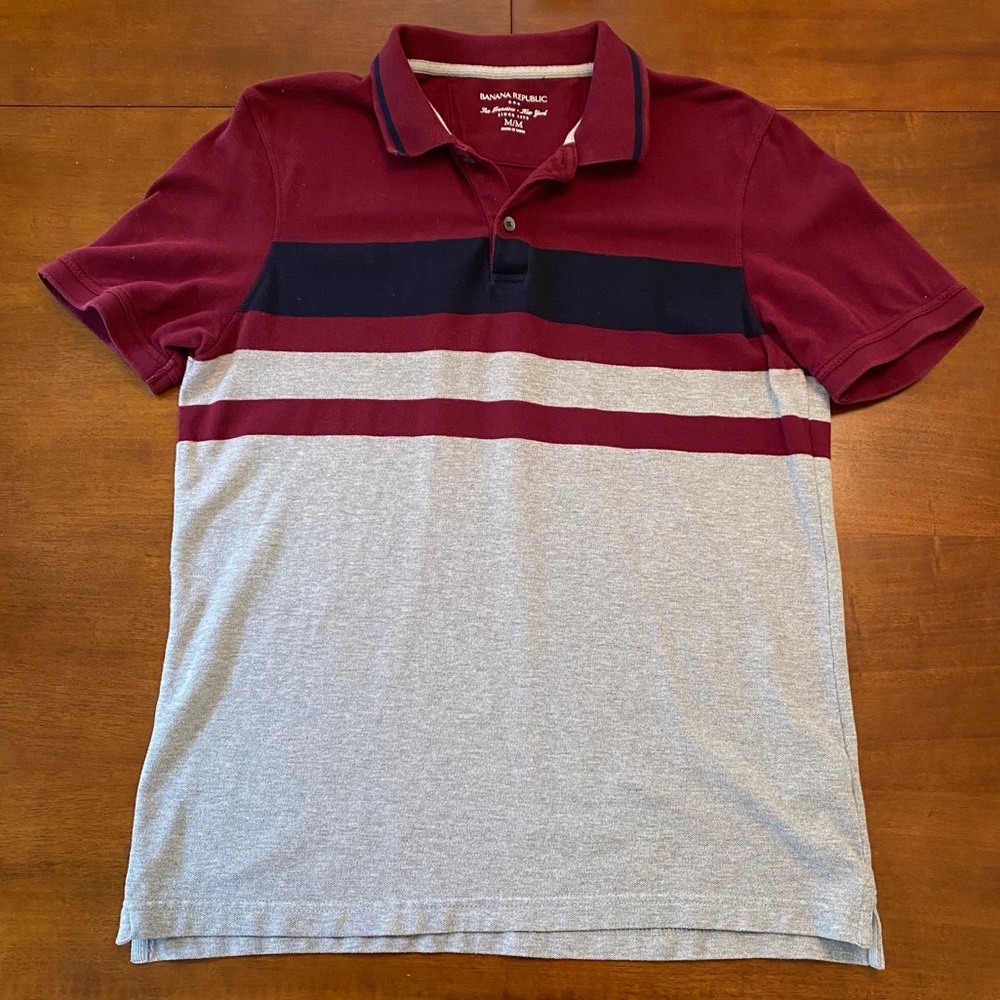 Banana Republic Men’s Polo - Medium